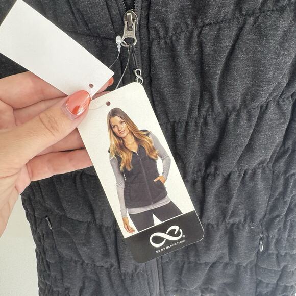 Be By Blanc Noir Ruched Full Zip Hooded Vest In Black Small New AP - Picture 2 of 4